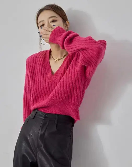 Maeve & Co Women's Cropped Jumper - V-Neck Slim Fit Knit Top, Long Sleeve