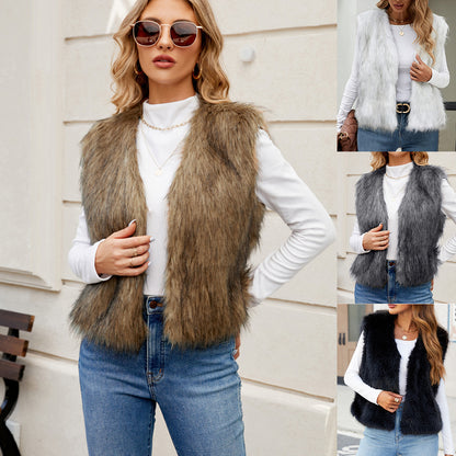 Maeve & Co Women's Faux Fur Jacket - V-Neck Short Fur Jacket with Pockets
