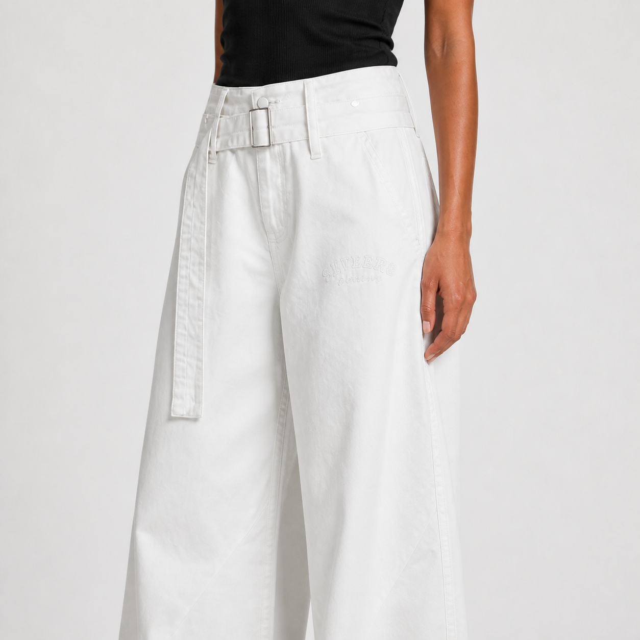 16257917092175-detail-white-x.png