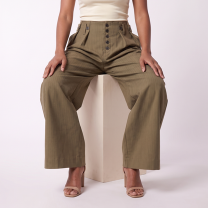 16257918796111-seated-x.png