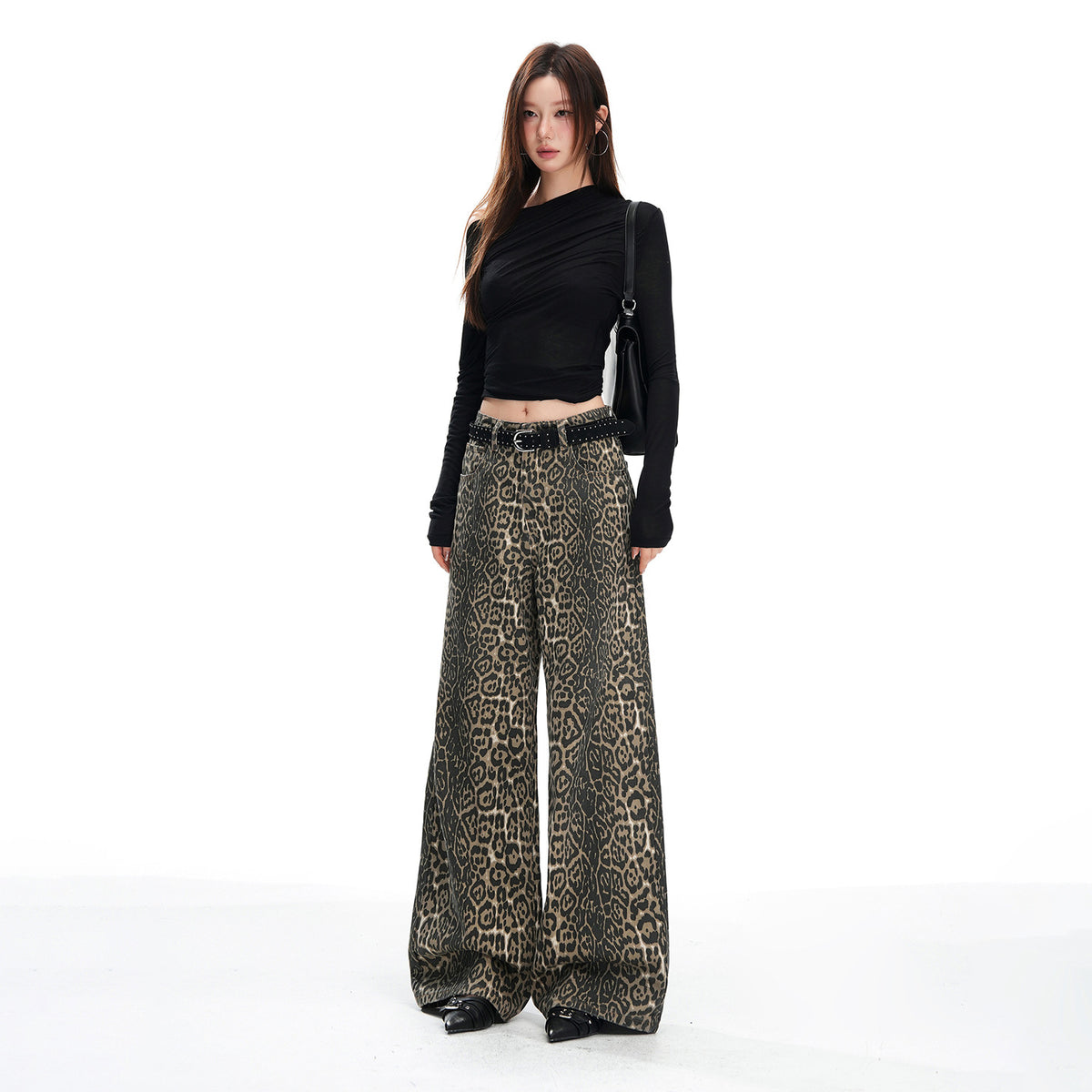 Maeve & Co Women's Leopard Print Jeans - Low-Rise Straight-Leg Relaxed Denim
