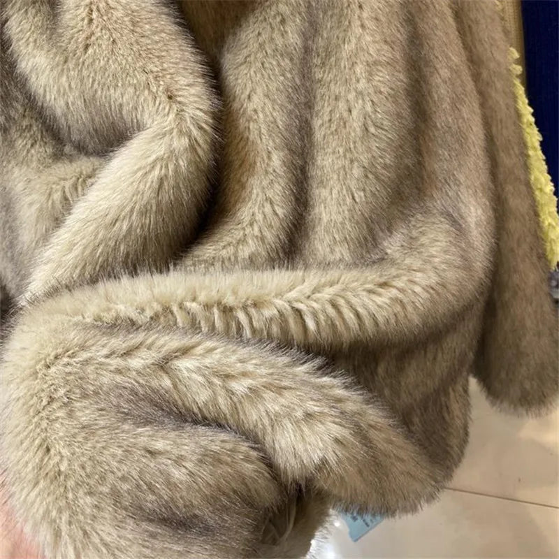 Maeve & Co Women's Faux Fur Jacket - Lapel Collar Fox-Style Plush Coat, Loose Fit