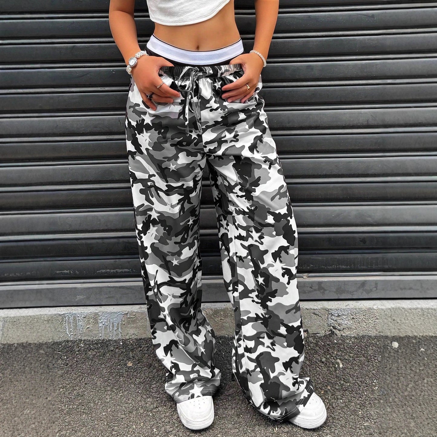 Maeve Women's Wide-Leg Trousers - Camouflage Mid-Rise Stretch