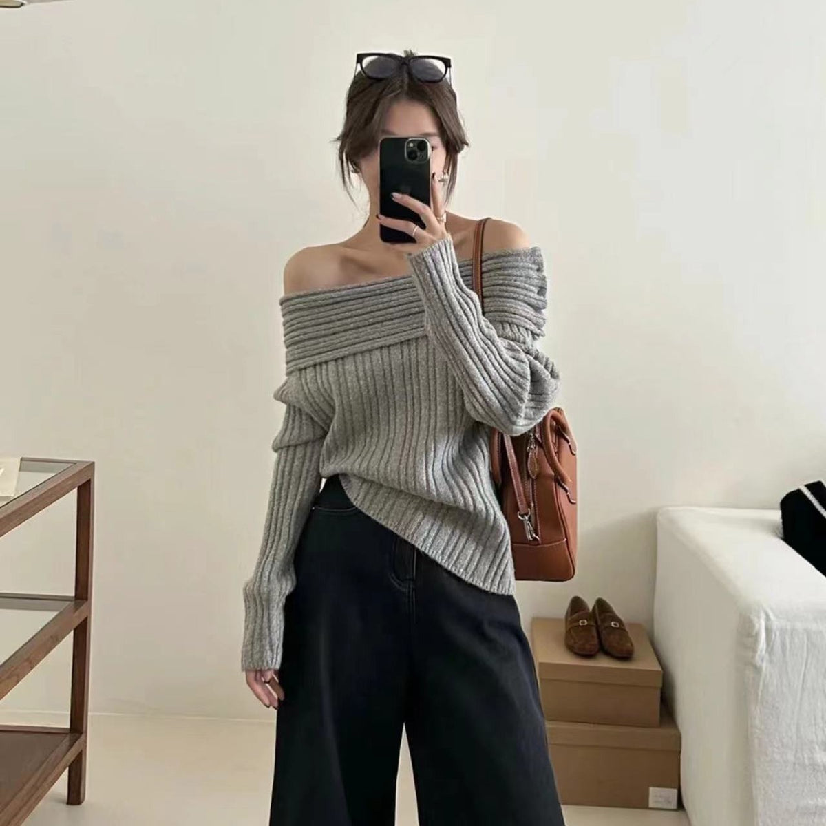 Maeve Women's Off-Shoulder Jumper - Slash-Neck Oversized Knit