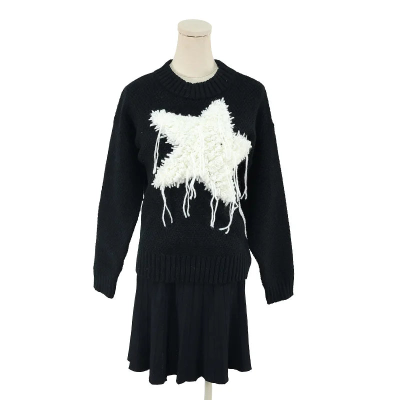 Maeve & Co Women's Star Jumper - Black & White Colour Block Knit Pullover, Long Sleeve