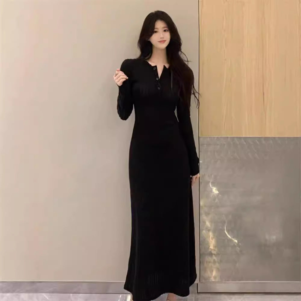 Maeve Women's Knitted Dress - V-Neck Waist-Cinch Maxi