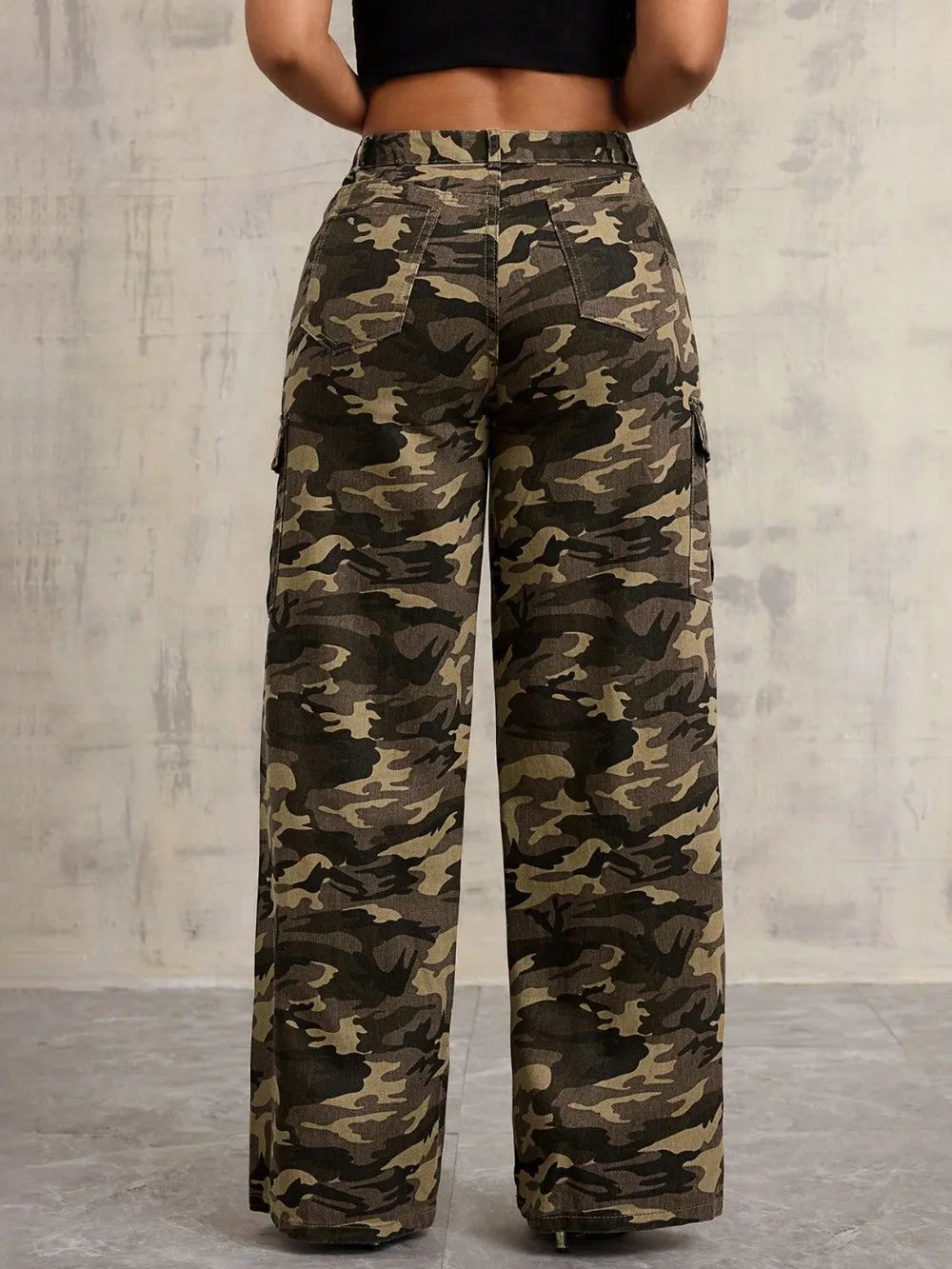 Maeve & Co Women's Camo Cargo Trousers - High-Waisted Wide-Leg Camouflage Jeans