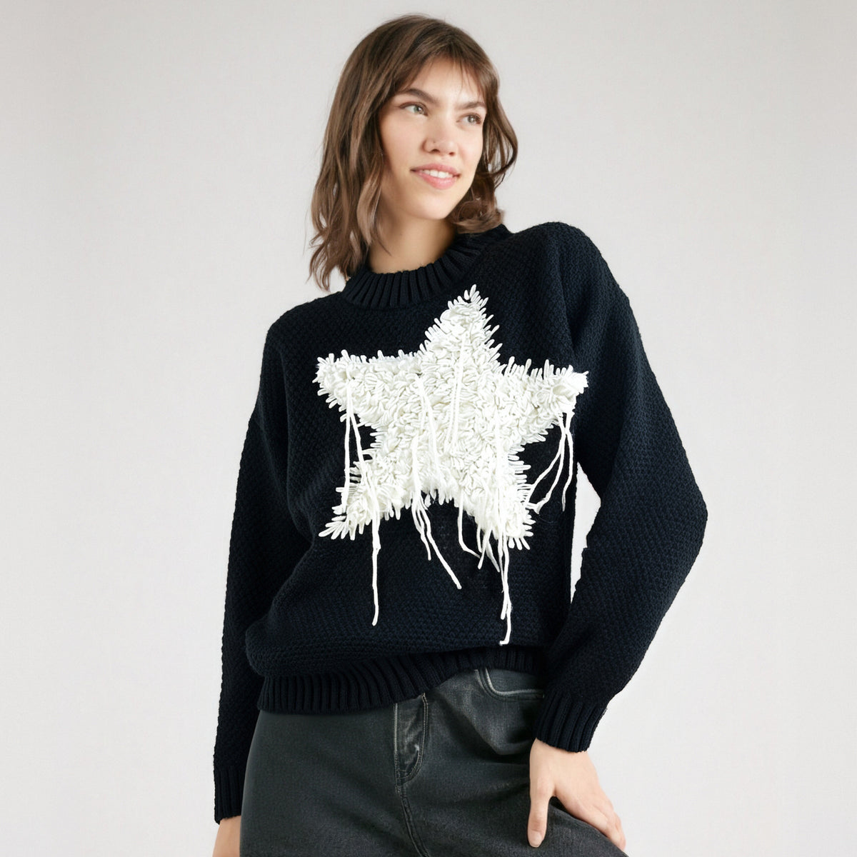 Maeve & Co Women's Star Jumper - Black & White Colour Block Knit Pullover, Long Sleeve