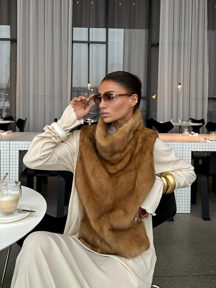 Maeve & Co Women's Faux Fur Gilet - High Neck Sleeveless Fur Vest, Camel