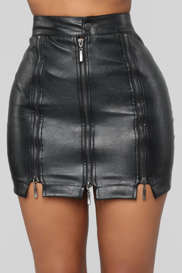 Maeve Women's Leather Skirt - Zip-Up High-Waisted Stretch, Black