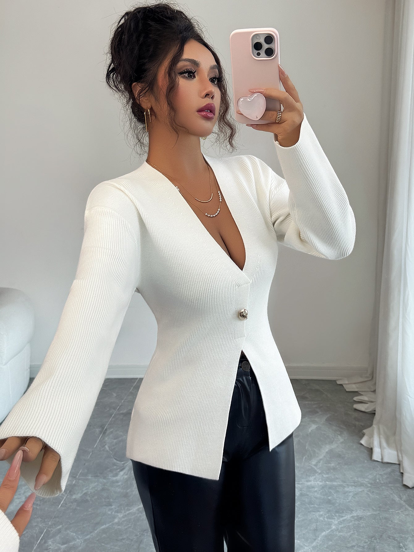 Women's Knit Top  V Neck, Long Sleeve, Button Front, Ribbed
