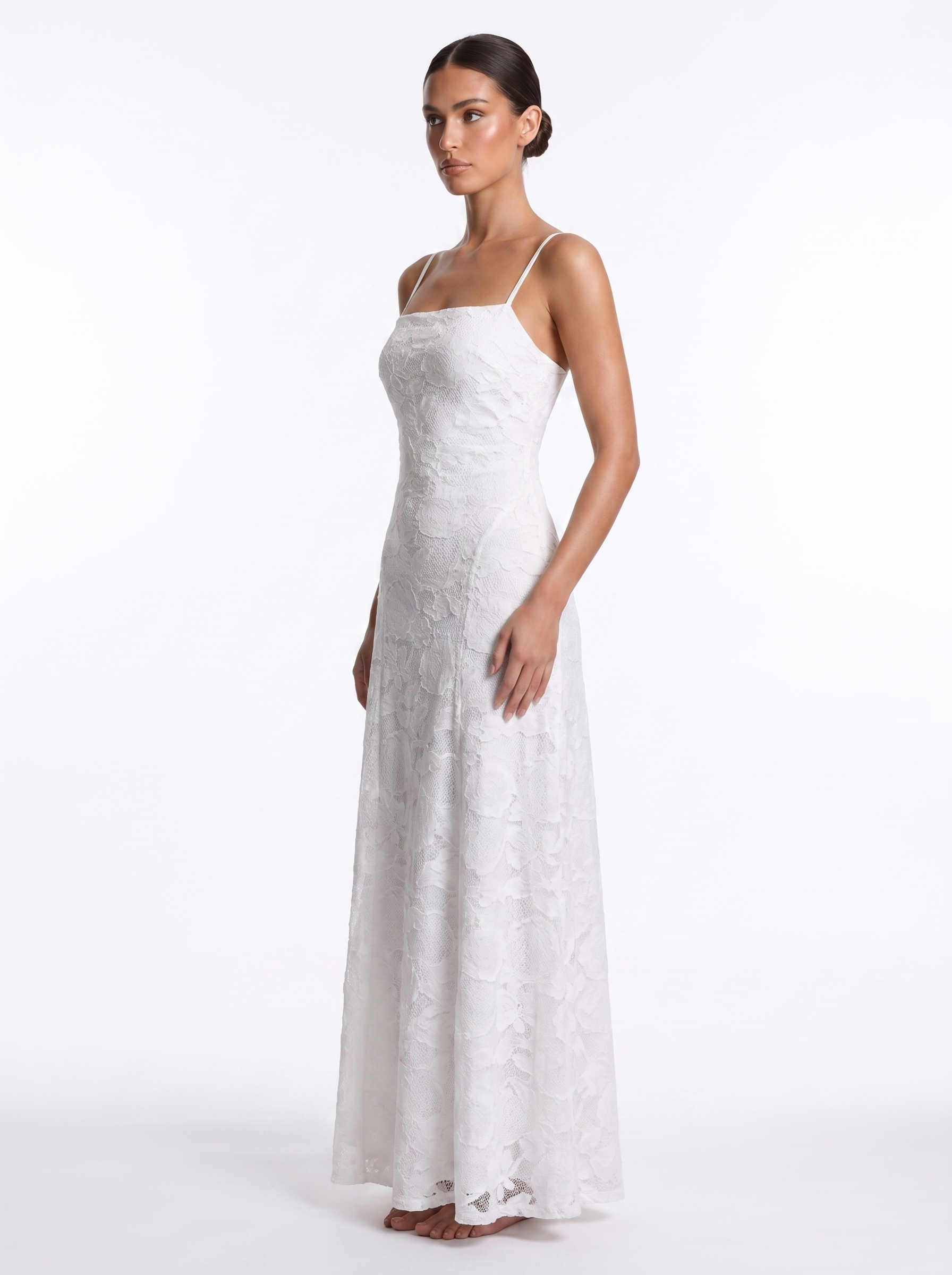 Lace Backless Maxi White - Three-quarter