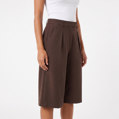 Brown wide-leg culotte shorts - three-quarter side