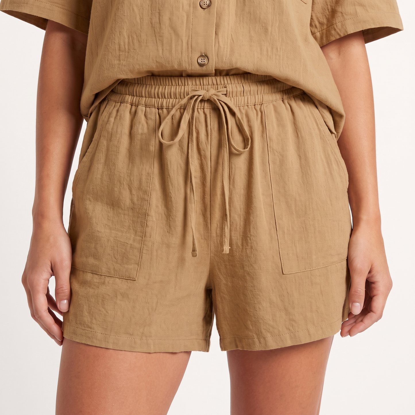 Shirt & shorts set - shorts detail