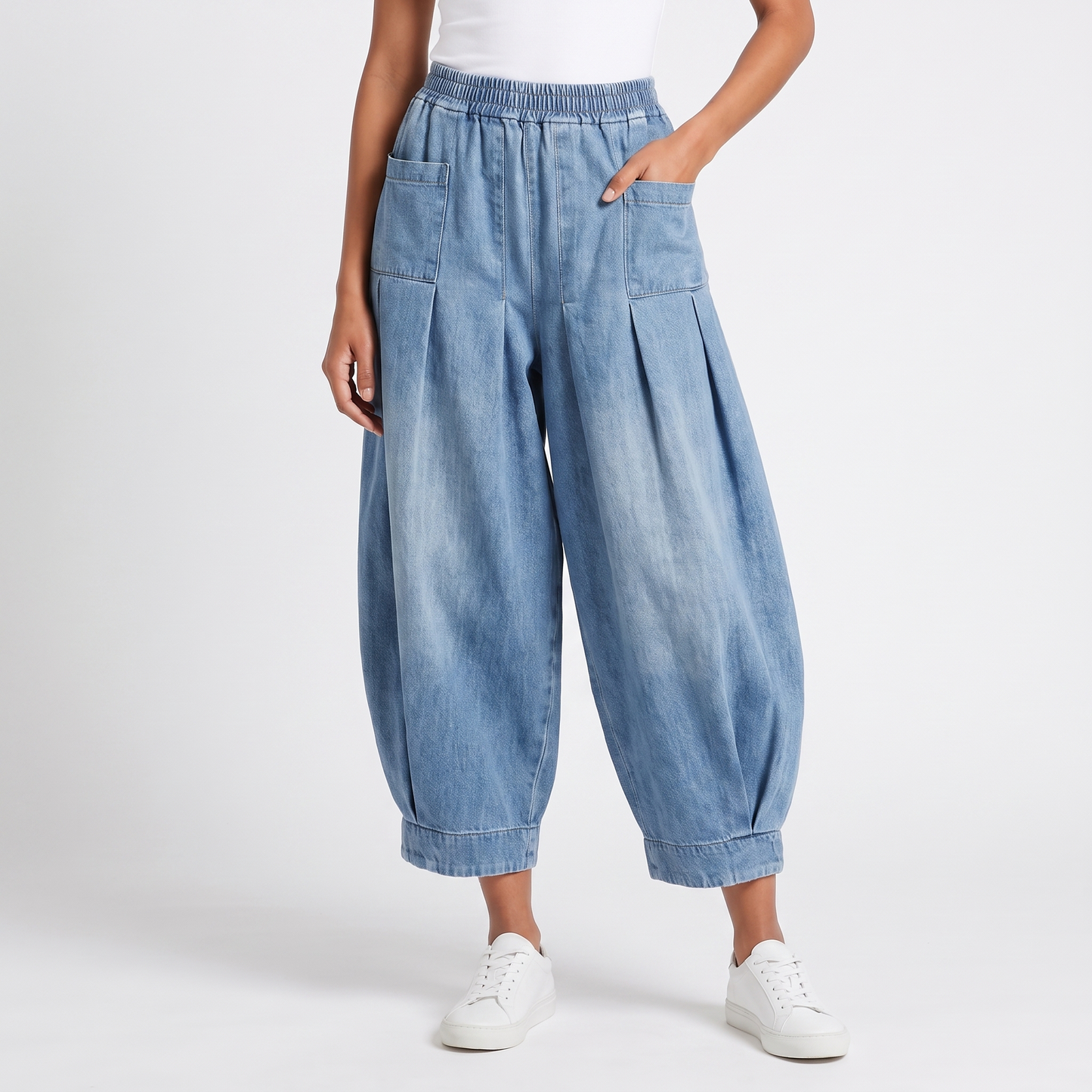 Blue - waist down detail