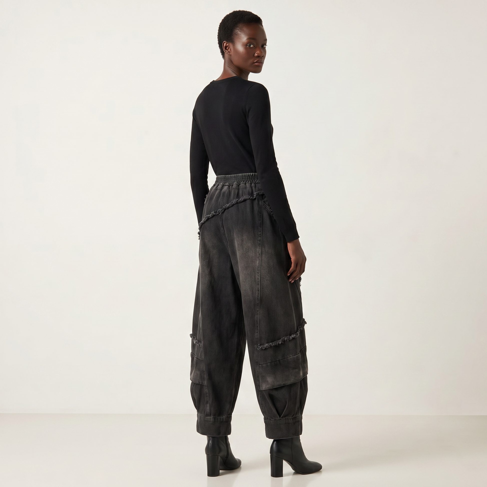 Black Gray - rear