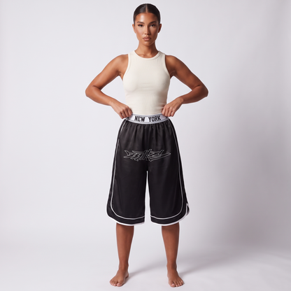 Maeve printed casual shorts black - full length on model