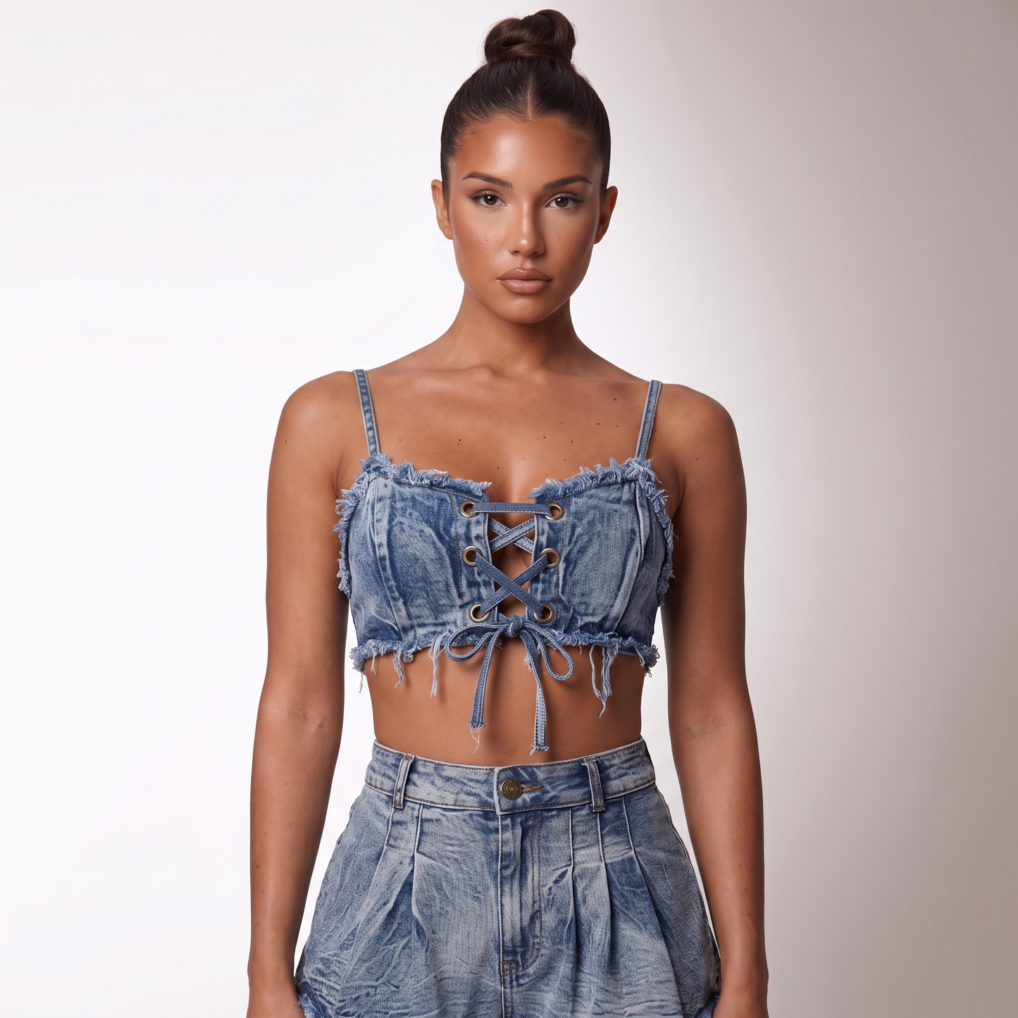 Denim lace-up frayed crop top - top detail