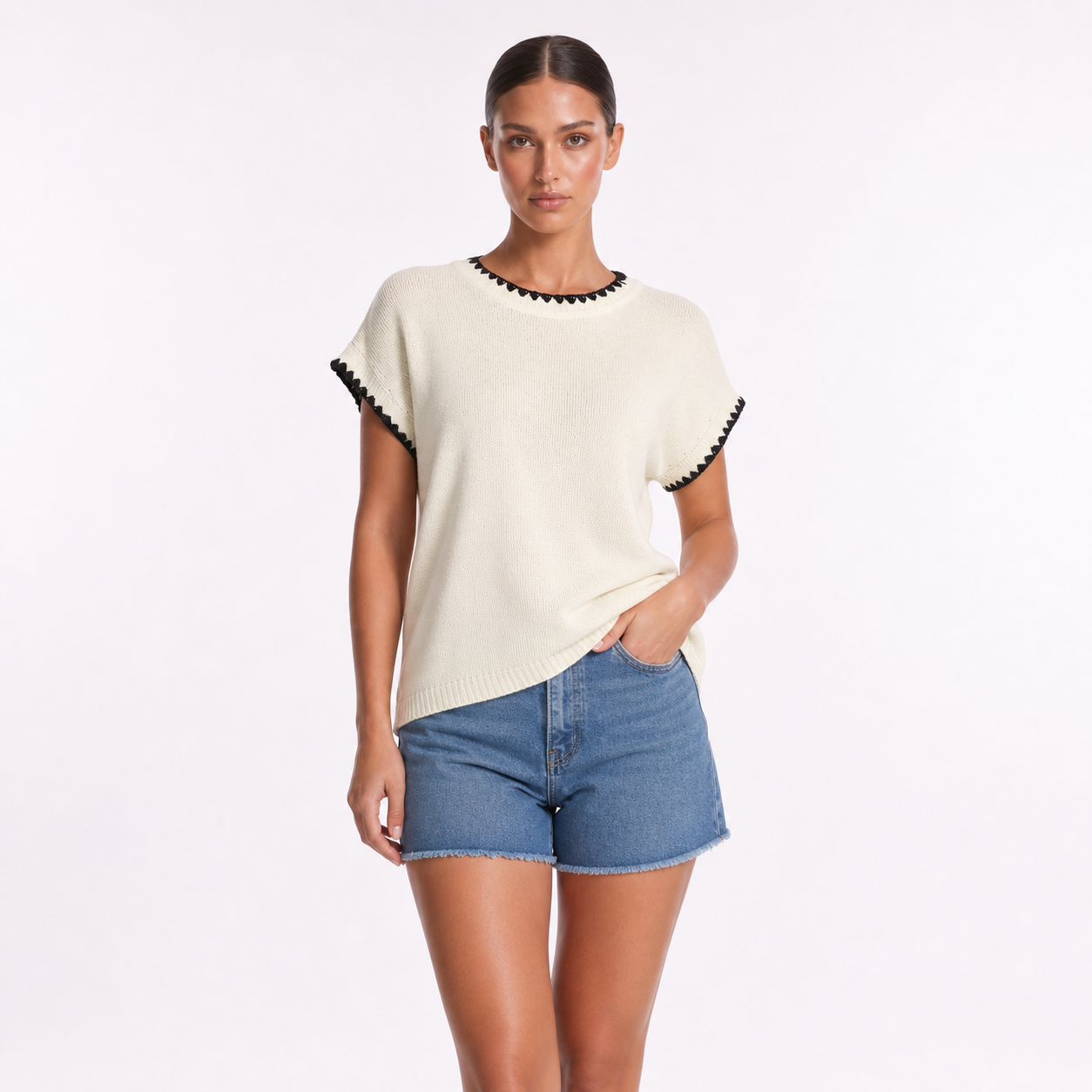 Crochet sweater – Off-white – front presentation