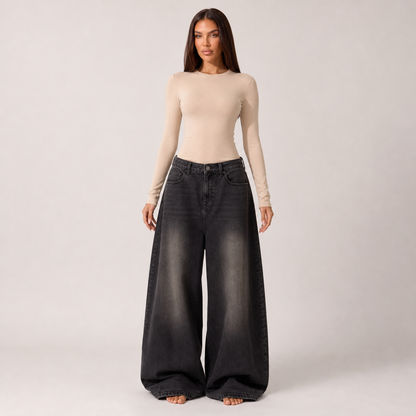 Pair with wide-leg pants – Black – full model