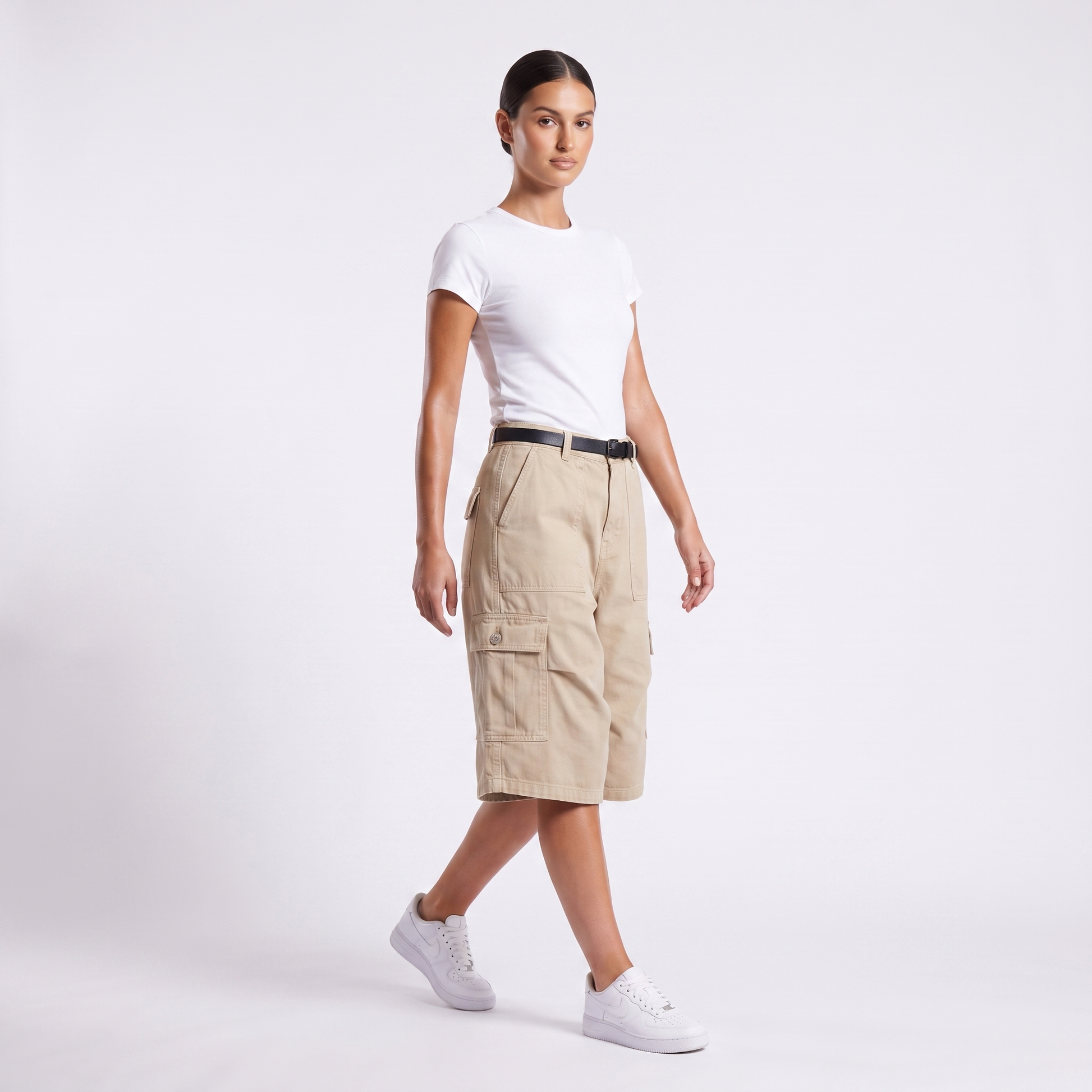 Multi-pocket workwear cargo shorts, Apricot, full look