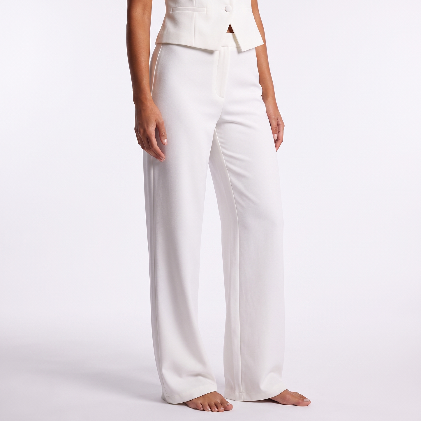 White wide-leg suit trousers, detail