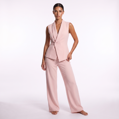Sleeveless vest and trousers suit set in light pink, front
